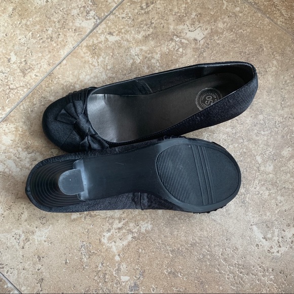 SO Shelby Kitten Heels - Picture 6 of 10